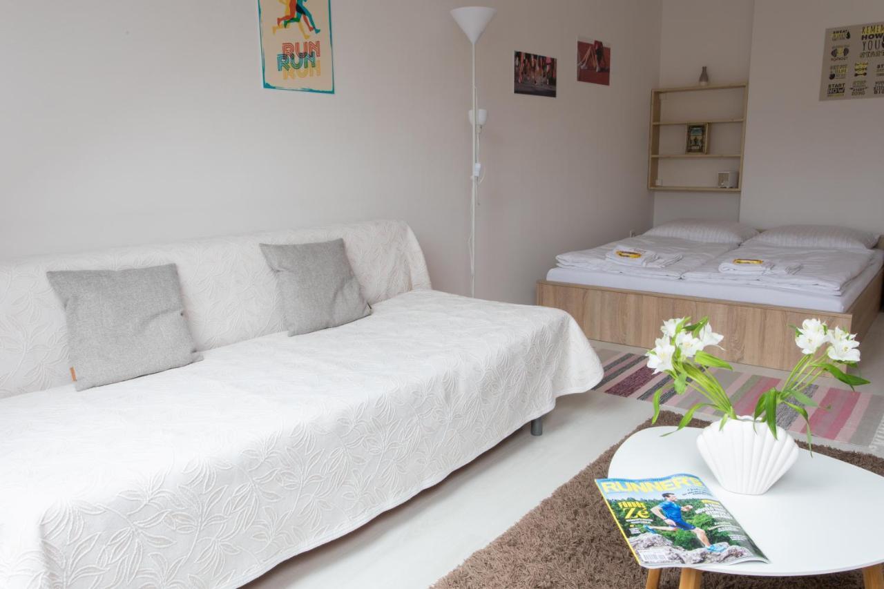 Aida Sport Apartman Eger Buitenkant foto